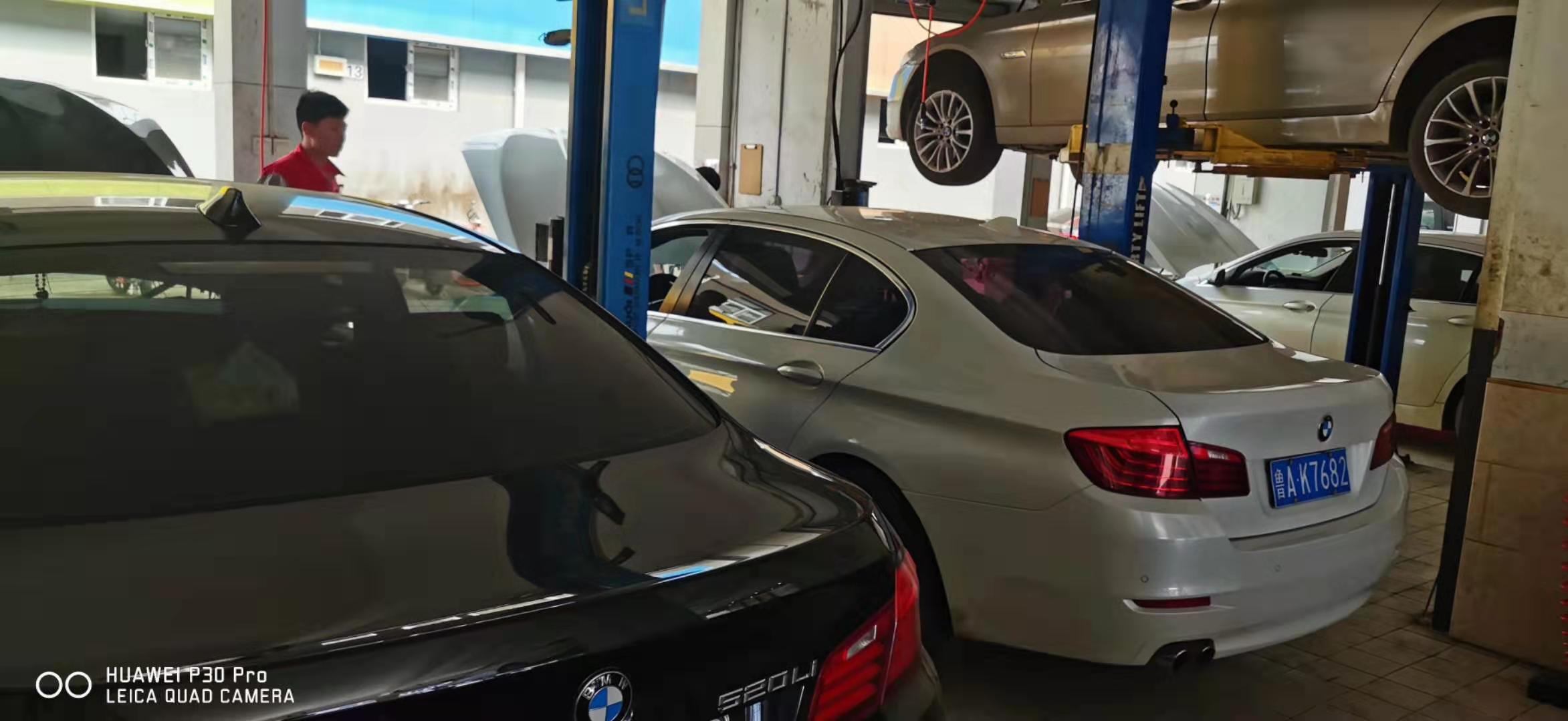 汽車排氣管漏水你知道是什么原因嗎？